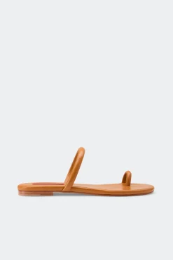 Pipepipe sandal